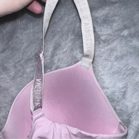 Victoria Secret Pink Bra size 36DD with Glitter Spellout Straps - Picture 5 of 5